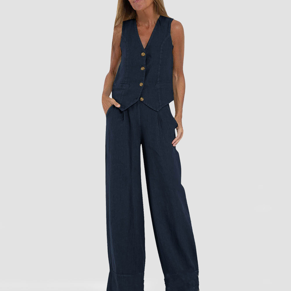 Maud™ – Zomers damespak met V-hals top & rechte broek