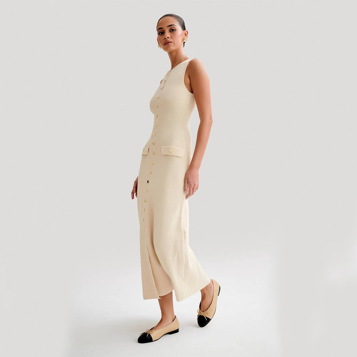 Maren™ – Slim fit jurk met knoopsluiting
