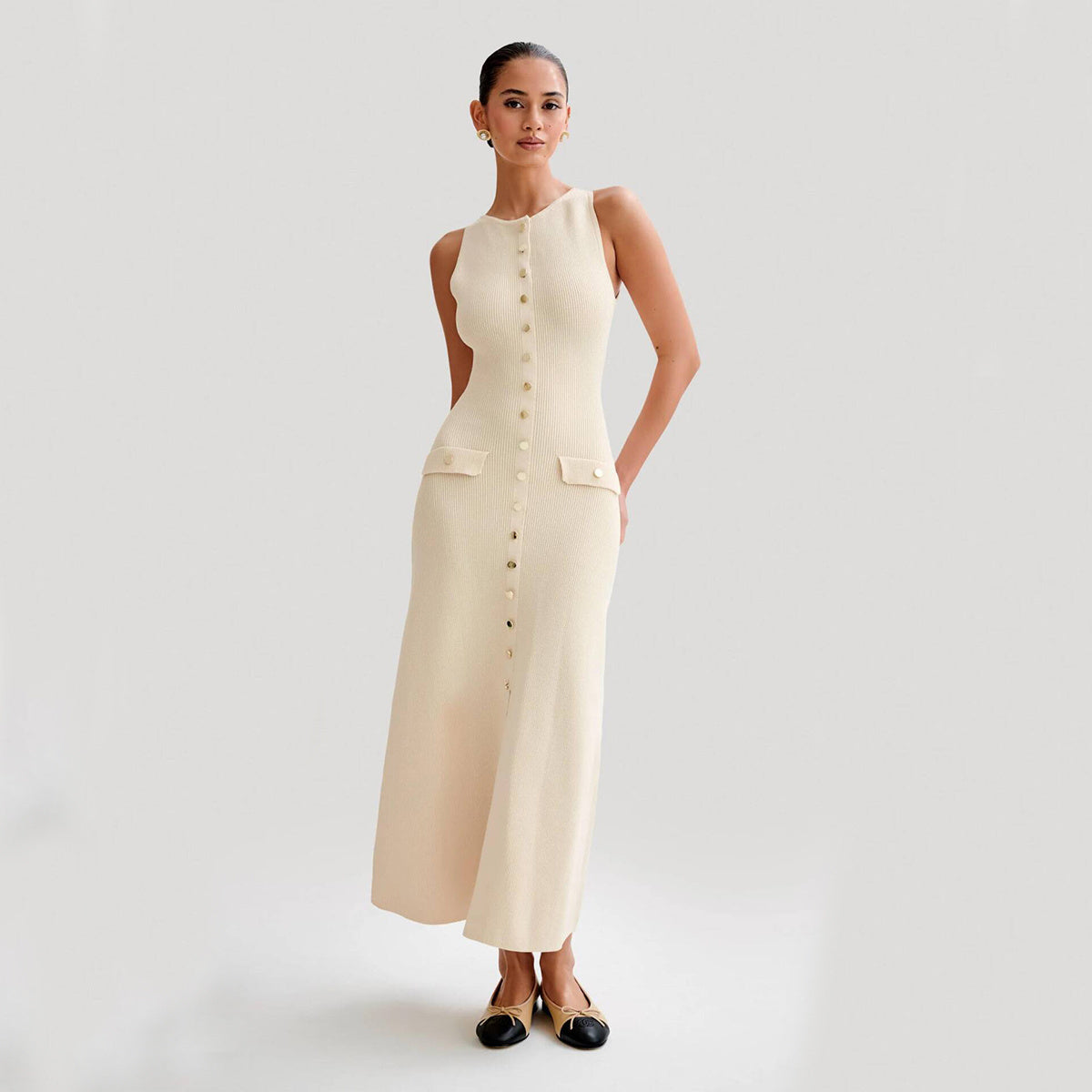 Maren™ – Slim fit jurk met knoopsluiting